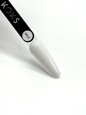 База SKOK камуфлирующая Strong MILK 15мл